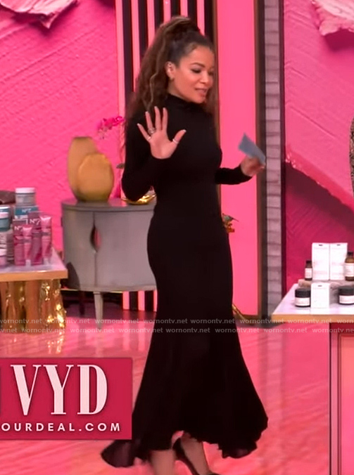 Sunny’s black sweater dress on The View