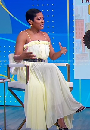 Tamron Hall’s yellow pleated chiffon dress on Good Morning America