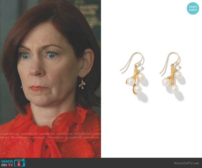 Willow Catkins Pearl Drop Earrings at The Metropolitan Museum of Art worn by Elsbeth Tascioni (Carrie Preston) on Elsbeth