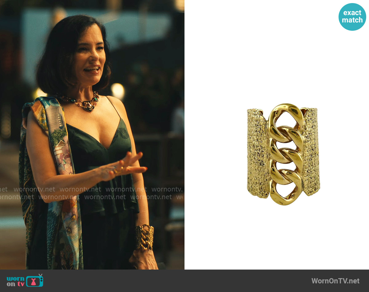 Yves Saint Laurent Solid Gold Chain Cuff Bracelet worn by Victoria Ratliff (Parker Posey) on The White Lotus