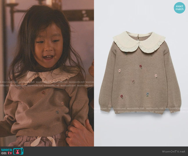 Zara Floral Collared Jumper worn by  Jee-Yun Buckley Han (Bailey Leung) on 9-1-1