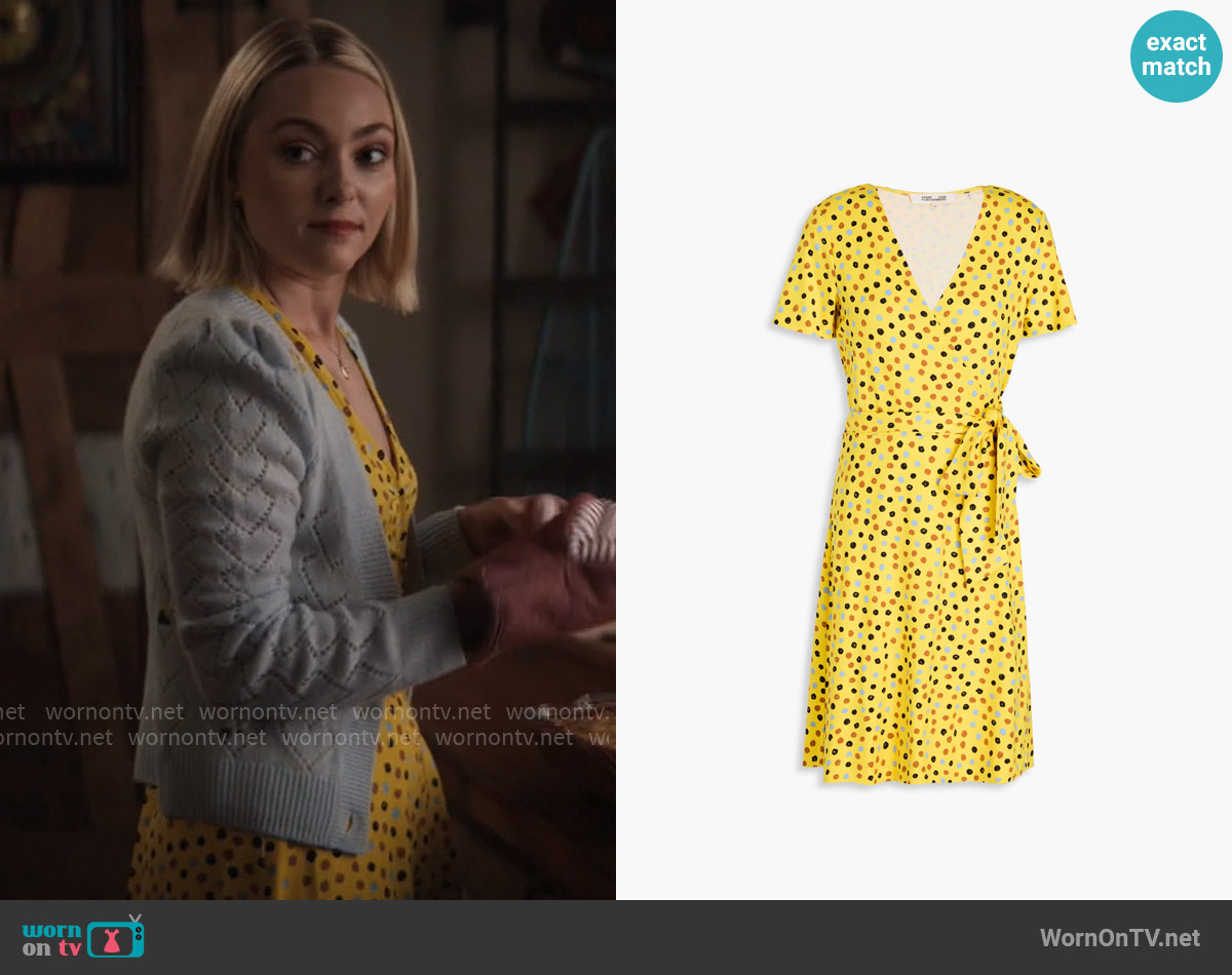 Diane von Furstenberg Palmina printed jersey mini wrap dress worn by Alice (AnnaSophia Robb) on Grosse Pointe Garden Society