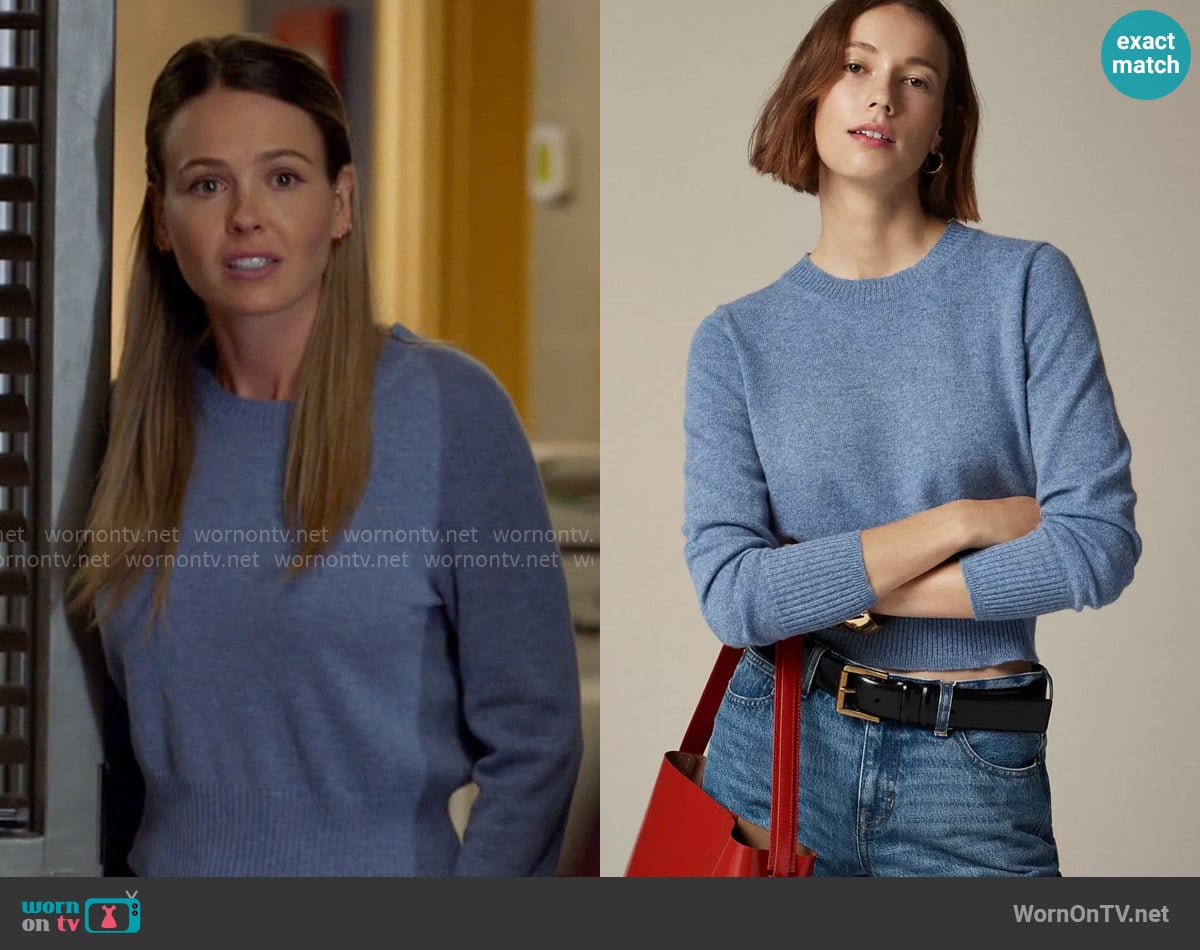 J. Crew Cashmere Shrunken Crewneck Sweater in Heather Beachside worn by Lyla 'Lizzy' Novak (Jocelyn Hudon) on Chicago Fire