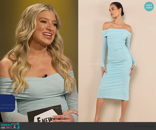 Lulus Valda Aqua Blue Mesh Ruched Off-the-Shoulder Midi Dress worn by Ashley Bellman on E! News