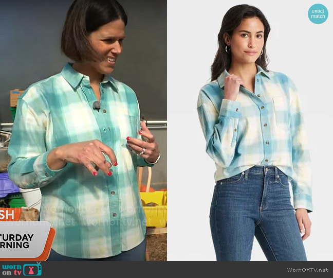 Universal Thread Oversized Flannel Long Sleeve Collared Button-Down Shirt worn by Dana Jacobson on CBS Mornings