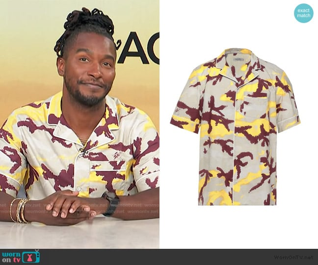 Valentino Camouflage Short Sleeve Button Up Shirt worn by Scott Evans on Access Hollywood