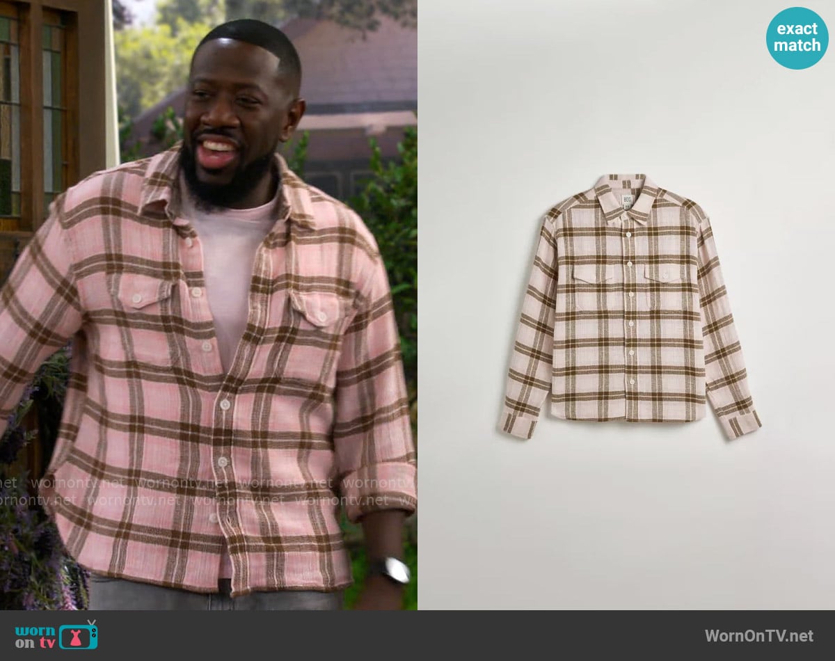 BDG Open Weave Plaid Button-Down Overshirt worn by Malcom (Sheaun McKinney) on The Neighborhood
