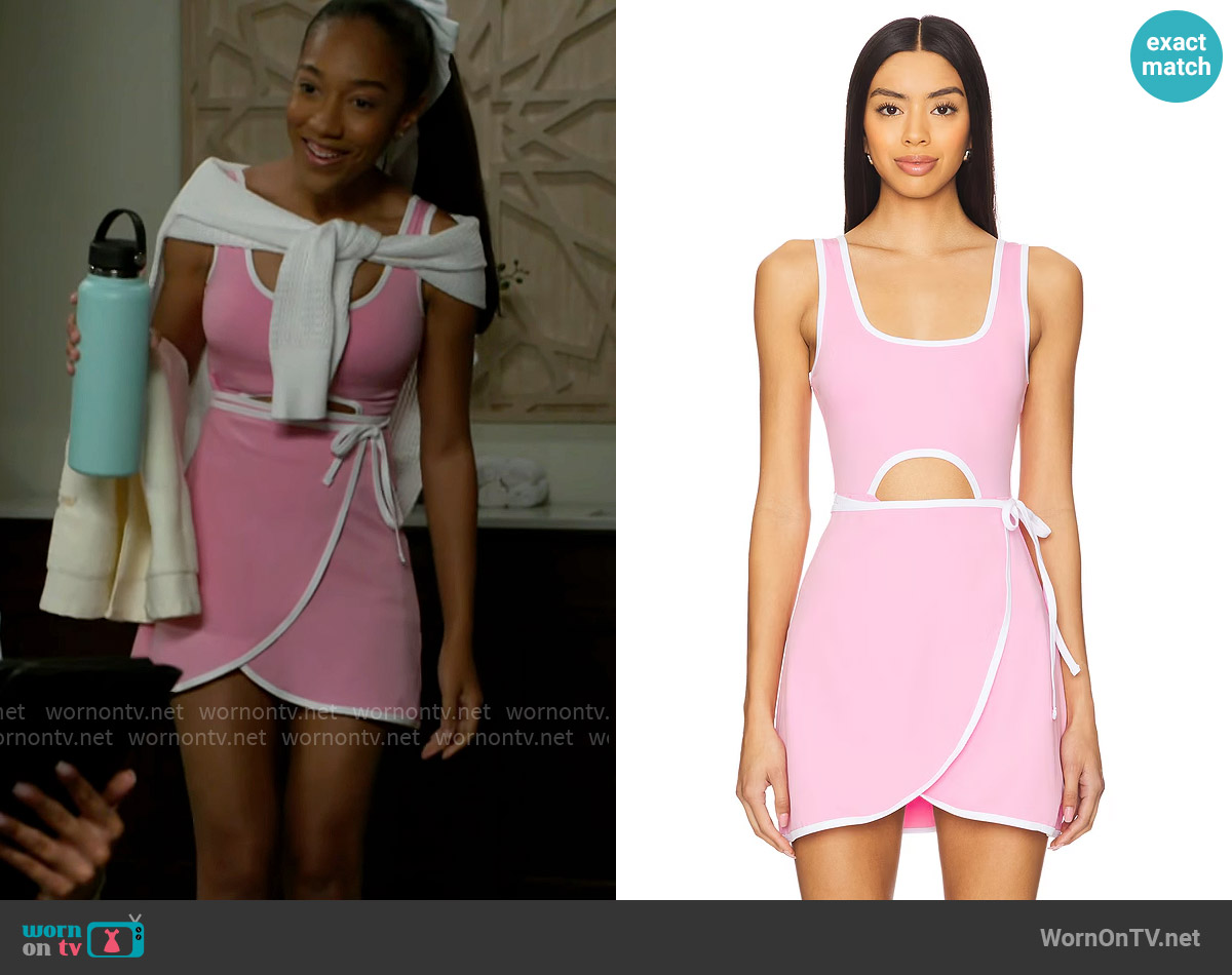 Beach Riot Astrid Dress worn by Samantha Richardson (Najah Jackson) on Beyond the Gates