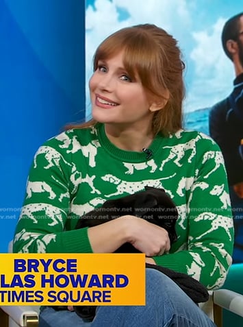 Bryce Dallas Howard’s green dog sweater on Good Morning America