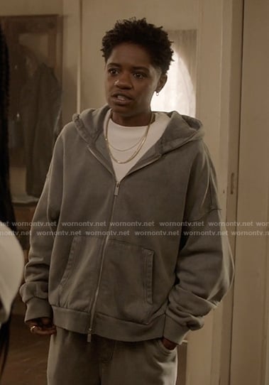 Coop’s gray zip front hoodie and sweatpants on All American