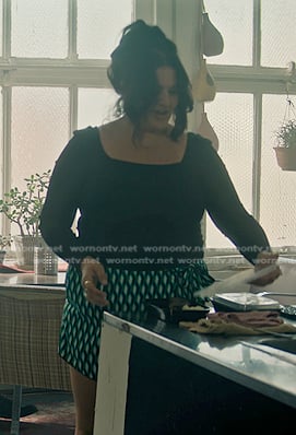 Dominique’s green geometric print skirt on You