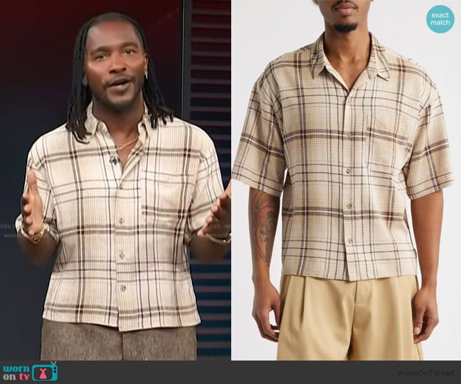 Elwood Public School Short Sleeve Button-Up Shirt worn by Scott Evans on Access Hollywood