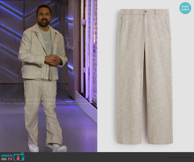 H&M 5 Pocket Textured Weave Pants worn by Kal Pen on The Kelly Clarkson Show