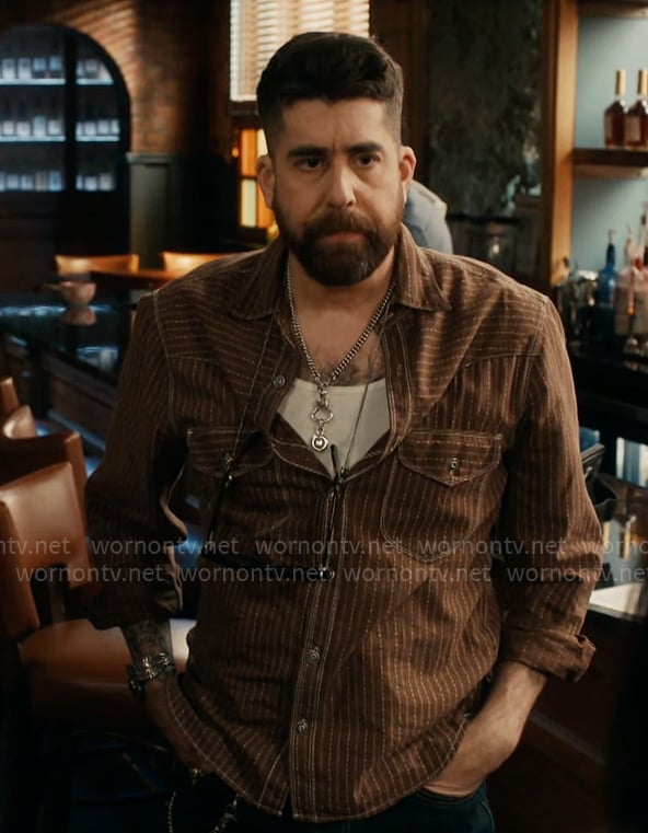Harry’s brown striped shirt on The Equalizer