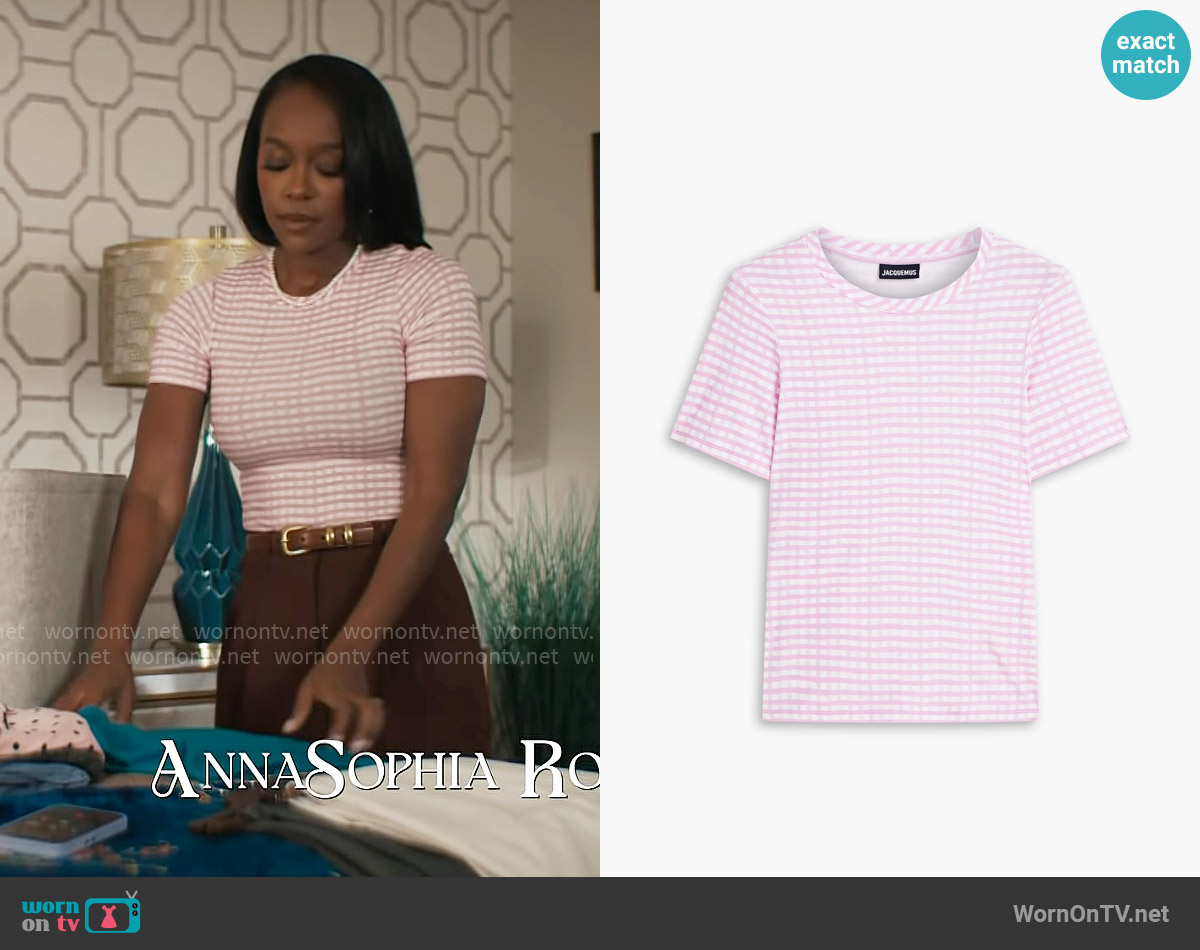 Jacquemus Vichy gingham jersey t-shirt worn by Catherine (Aja Naomi King) on Grosse Pointe Garden Society
