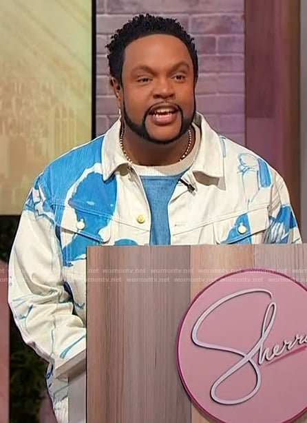 Jawn’s white and blue printed jacket and pants on Sherri