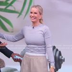Jennifer’s grey logo sweater and beige cropped pants on Good Morning America