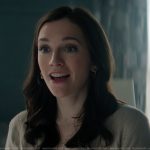 Kate’s beige knit sweater on You