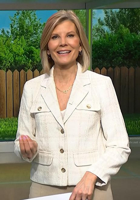 Kate Snow’s white tweed jacket on NBC News Daily