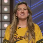 Kelly’s Fleetwood Mac shirt on The Kelly Clarkson Show