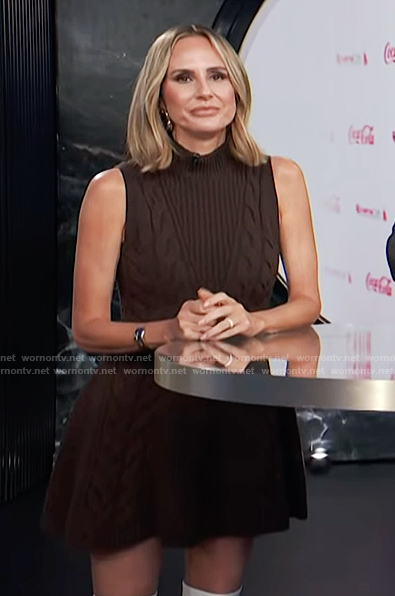 Keltie’s brown cable knit dress on E! News