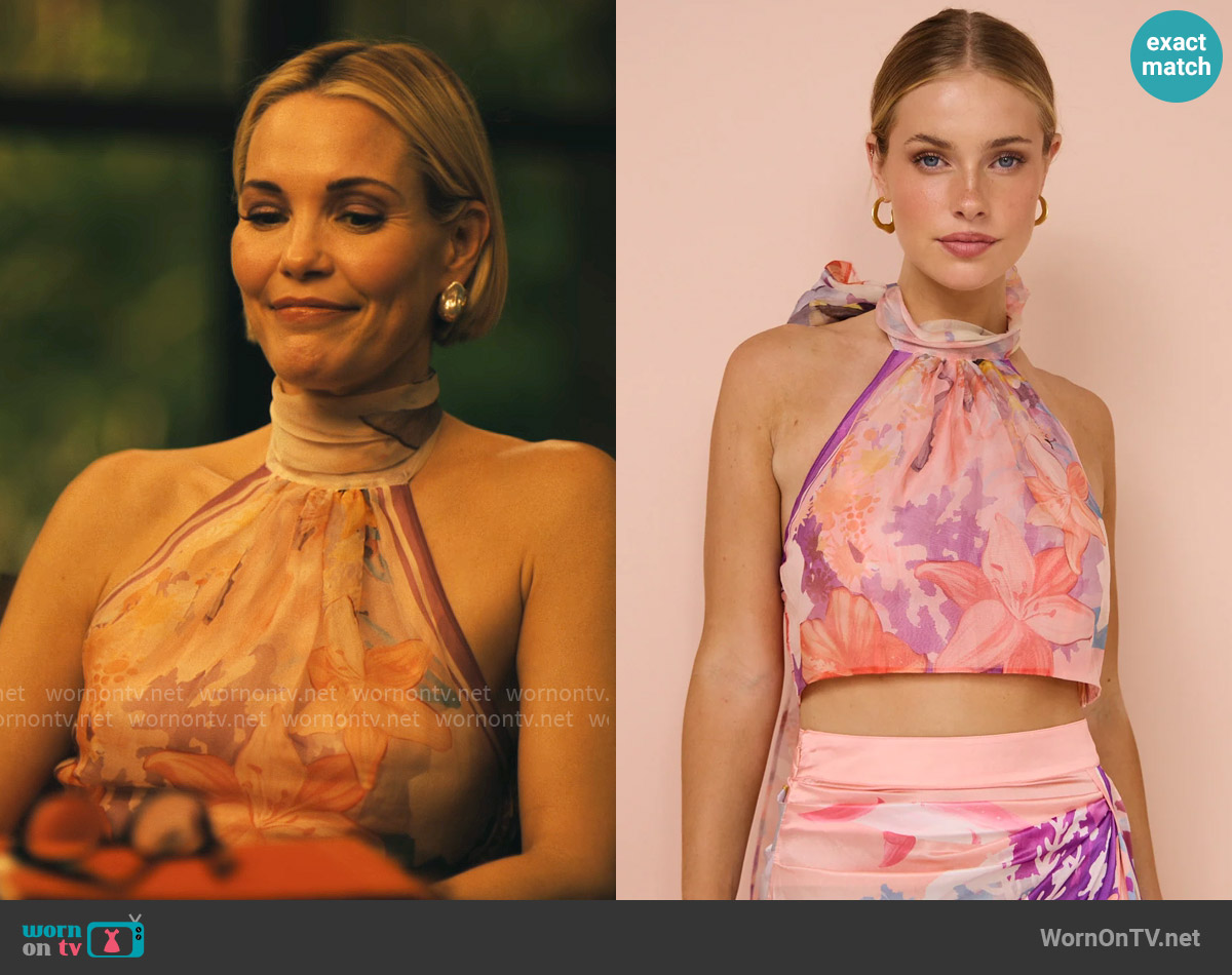 Leo Lin Evie Halter Top in Neptune Print worn by Kate (Leslie Bibb) on The White Lotus