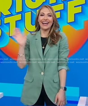 Lori’s green blazer on Good Morning America