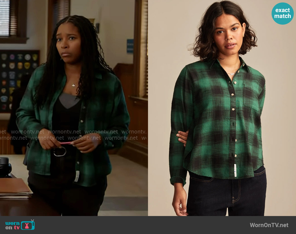Lucky Brand Clyde plaid boyfriend button down shirt worn by Kiana Cook (Toya Turner) on Chicago PD