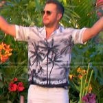 Luke Bryan’s palm tree print shirt on American Idol