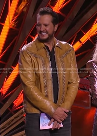 Luke Bryan’s beige studded leather jacket on American Idol