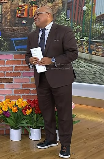 Mike Tirico’s black leather sneakers on Today