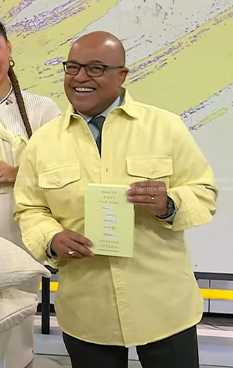 Mike Tirico’s yellow shirt on Today
