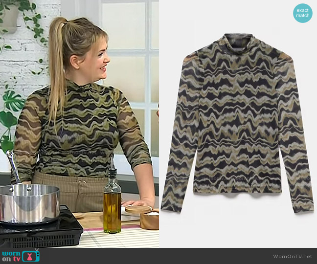 Mint Velvet Abstract Print Top worn by Poppy O'Toole on Today