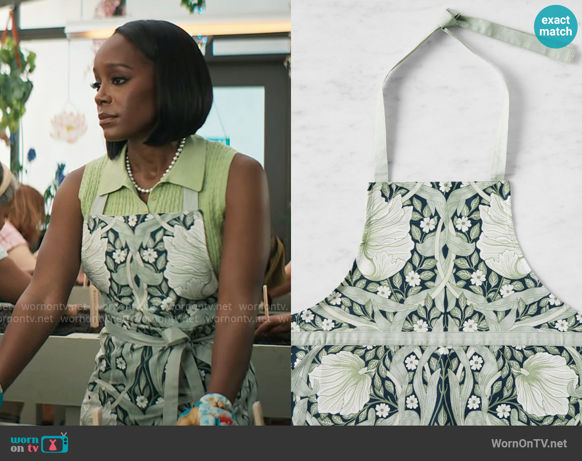 Morris & Co. x Williams Sonoma Pimpernel Apron worn by Catherine (Aja Naomi King) on Grosse Pointe Garden Society