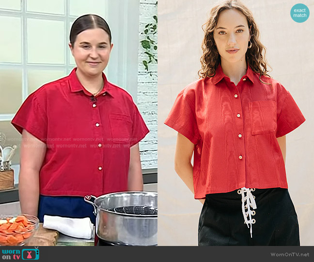Nikki Chasin Corso Buttondown in Cherry Moire worn by Hailee Catalano on Today