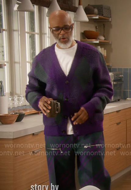 Poppa’s purple argyle cardigan and plaid pants on Poppas House