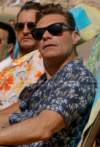 Ryan Seacrest’s navy print camp shirt on American Idol