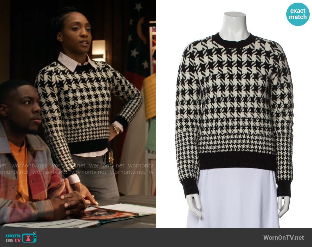Saint Laurent Wool Houndstooth Print Sweater worn by Faith Mitchell (Iantha Richardson) on Will Trent