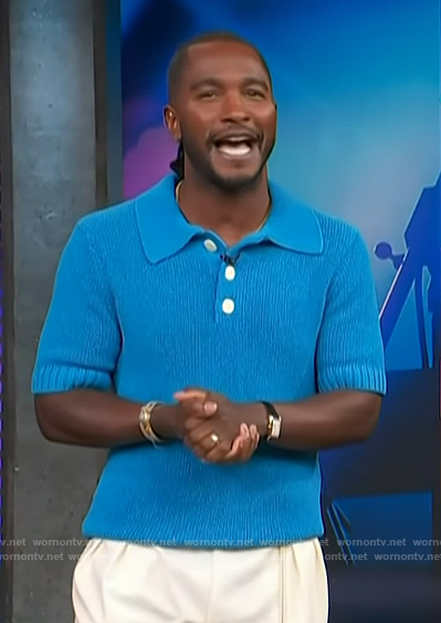 Scott’s blue knit polo on Access Hollywood