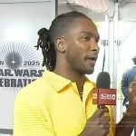 Scott’s yellow ribbed shirt on Access Hollywood