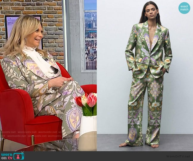 Shein Maija Green Printed Blazer worn by Robi Ludwig on NBC News Daily