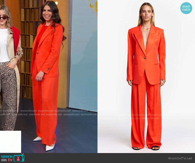 Smythe 90's Blazer in Vermilion worn by Erica Wark on Good Morning America