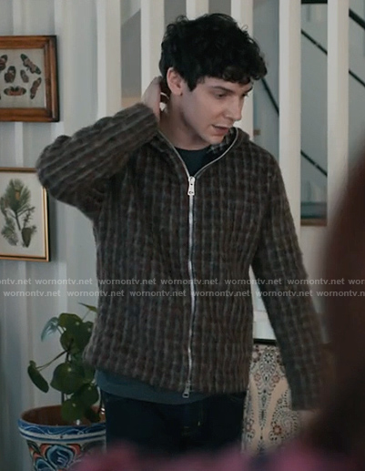 Teddy’s check wool jacket on Elsbeth
