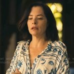Victoria’s blue and white printed shirtdress on The White Lotus
