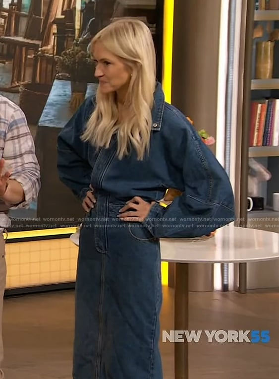 Zanna Roberts’ denim shirtdress on The Drew Barrymore Show