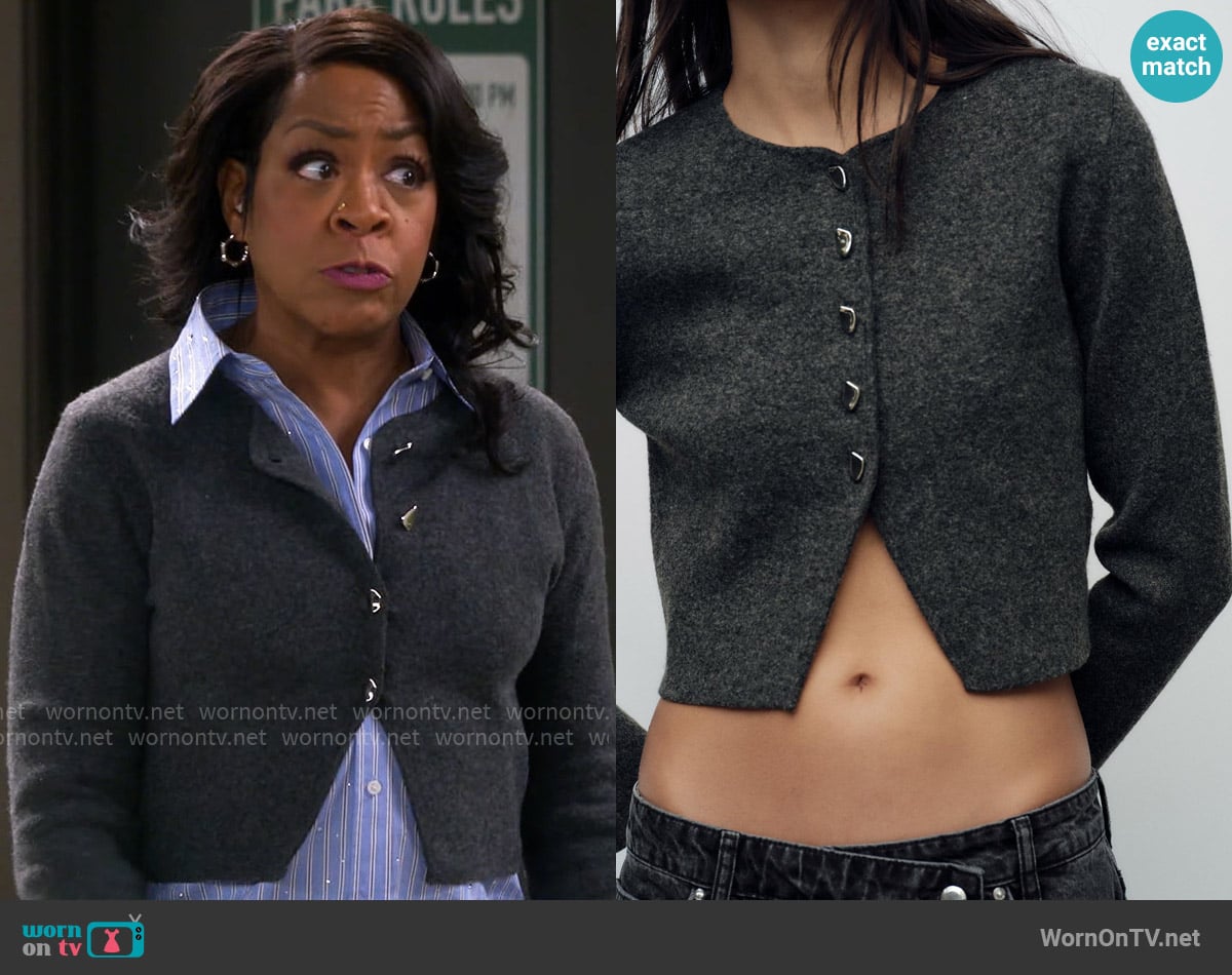 Zara Plain Cropped Cardigan worn by Tina Butler (Tichina Arnold) on The Neighborhood