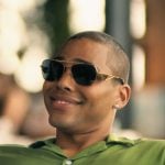 Zion’s sunglasses on The White Lotus