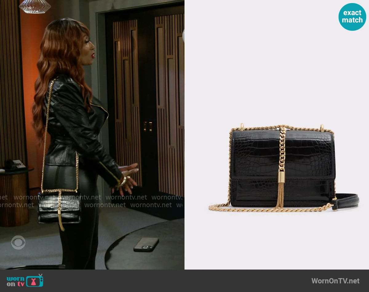 Aldo Miyabellx Bag worn by Dana 'Leslie' Thomas (Trisha Mann-Grant) on Beyond the Gates