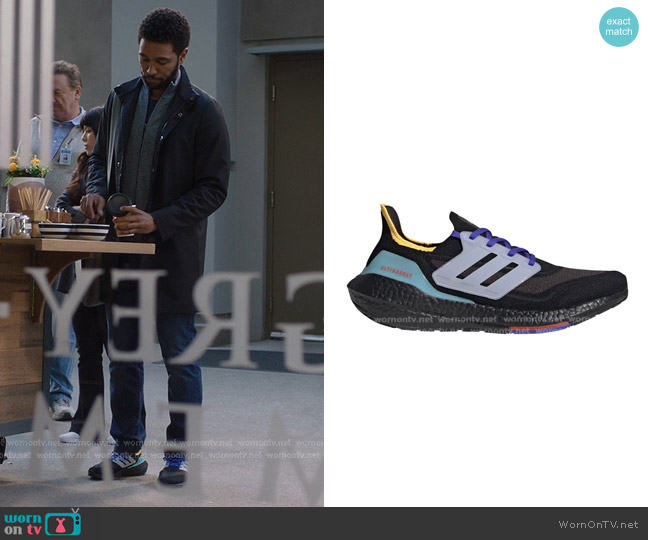 Adidas Ultraboost-21 Running Shoes worn by Winston Ndugu (Anthony Hill) on Greys Anatomy