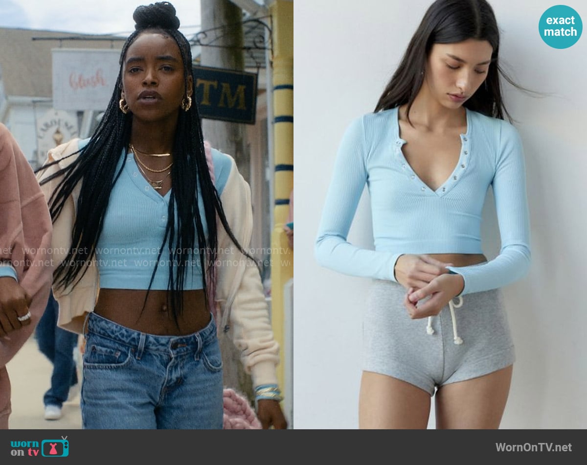 Out From Under Claudia Seamless Henley Top worn by Keisha Clark (Lovie Simone) on Forever